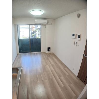 ヒカルサ京都梅津 102【管理NO：1-028295001-01020】 ★家具家電は申し込み後に搬入します★の物件写真2
