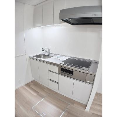 ヒカルサ京都北山栗栖Ⅰ 104【管理NO：1-028294601-01040】 ★家具家電は申し込み後に搬入します★の物件写真3