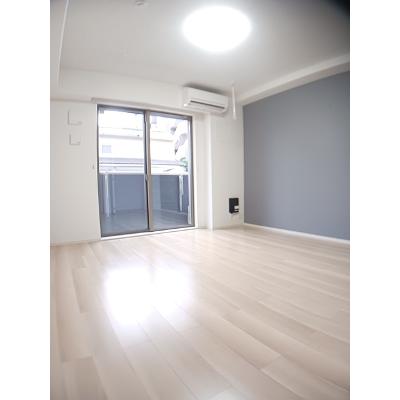 ヒカルサ京都大宮中林Ⅱ 102【管理NO：1-028262101-01020】 ★家具家電は申し込み後に搬入します★の物件写真2