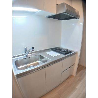 ヒカルサ京都大宮中林Ⅰ 302【管理NO：1-028261901-03020】 ★家具家電は申し込み後に搬入します★の物件写真3