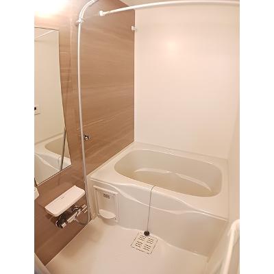 ヒカルサ京都大宮中林Ⅰ 102【管理NO：1-028261901-01020】 ★家具家電は申し込み後に搬入します★の物件写真4
