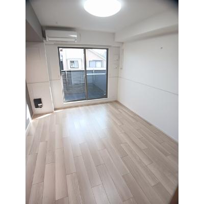 オーサム　ヴィレッジ　京都桂 306【管理NO：1-028151701-03060】 ★家具家電は申し込み後に搬入しますの物件写真2
