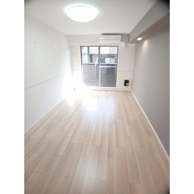 オーサム　ヴィレッジ　京都桂 205【管理NO：1-028151701-02050】 ★家具家電は申し込み後に搬入します★の物件写真2