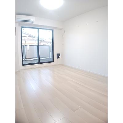 ヒカルサ京都御薗橋通 204【管理NO：1-028133801-02040】 ★家具家電は申し込み後に搬入します★の物件写真2