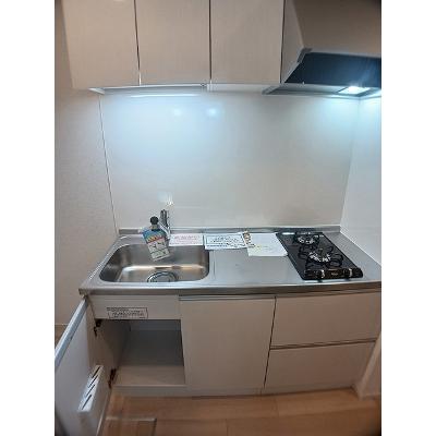 フランあおい 104【管理NO：1-027291001-01040】 ★家具家電は申し込み後に搬入します★の物件写真3