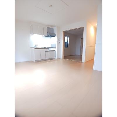 フレイム　パーク　イースト 103【管理NO：1-020578201-01030】 ★家具家電は申し込み後に搬入しますの物件写真2