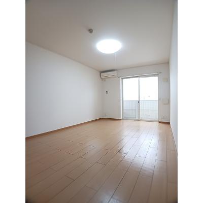 セレーノＳ・Ｋ 110【管理NO：1-015033801-01080】 ★家具家電は申し込み後に搬入します★の物件写真2