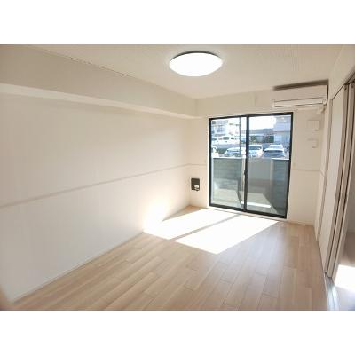 和幸館 102【管理NO：1-027749701-01020】 ★家具家電は申し込み後に搬入しますの物件写真2