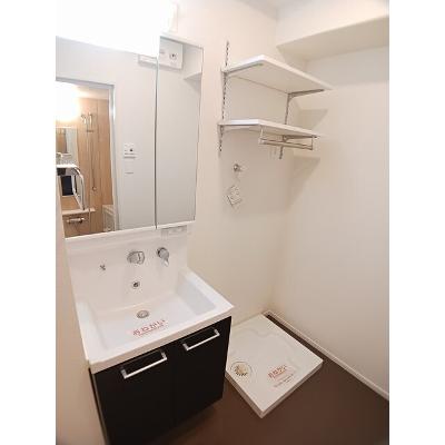 エアリーガーデン 207【管理NO：1-027204401-02070】 ★家具家電は申し込み後に搬入しますの物件写真6