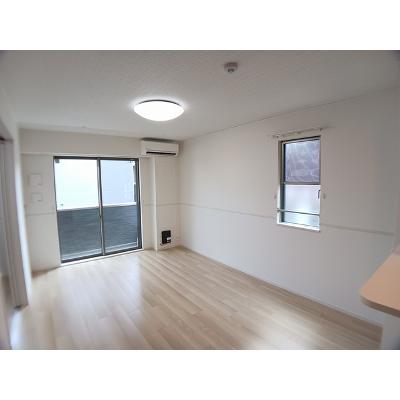 エアリーガーデン 106【管理NO：1-027204401-01060】 ★家具家電は申し込み後に搬入しますの物件写真2