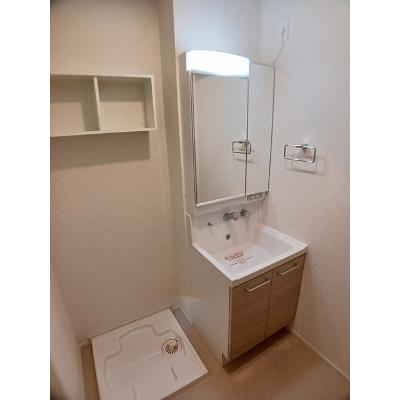 プレッソ・ロートⅢ 102【管理NO：1-025952901-01020】 ★家具家電は申し込み後に搬入します★の物件写真6