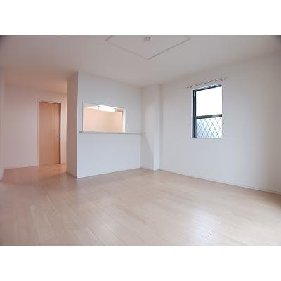バンブー　アン 103【管理NO：1-023531701-01030】 ★家具家電は申し込み後に搬入します 2026年07月上旬入居可能の物件写真2