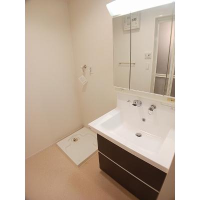 ラヴィータ 402【管理NO：1-020831601-04020】 ★家具家電は申し込み後に搬入しますの物件写真6