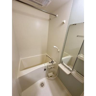 ジェルメ 105【管理NO：1-014268701-01040】 ★家具家電は申し込み後に搬入します★の物件写真4