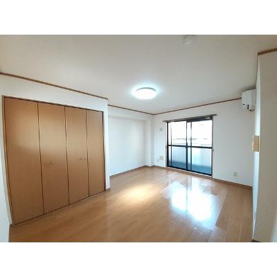 エレガンテ 203【管理NO：1-011585401-02030】 ★家具家電は申し込み後に搬入します★の物件写真2