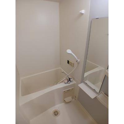 エレガンテ 203【管理NO：1-011585401-02030】 ★家具家電は申し込み後に搬入します★の物件写真4