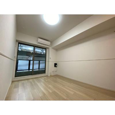 サピー日英Ⅲ 302【管理NO：1-028296101-03020】 ★家具家電は申し込み後に搬入します★の物件写真2