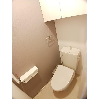 サピー日英Ⅲ 103【管理NO：1-028296101-01030】 ★家具家電は申し込み後に搬入します★の物件写真5
