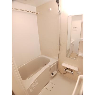 サピー日英Ⅲ 102【管理NO：1-028296101-01020】 ★家具家電は申し込み後に搬入します★の物件写真4