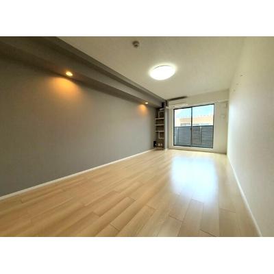たばさはうすⅡ 203【管理NO：1-028176701-02030】 ★家具家電は申し込み後に搬入します★の物件写真2