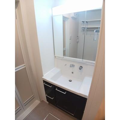 グランウエスト・Ｊ 203【管理NO：1-027881401-02030】 ★家具家電は申し込み後に搬入しますの物件写真6