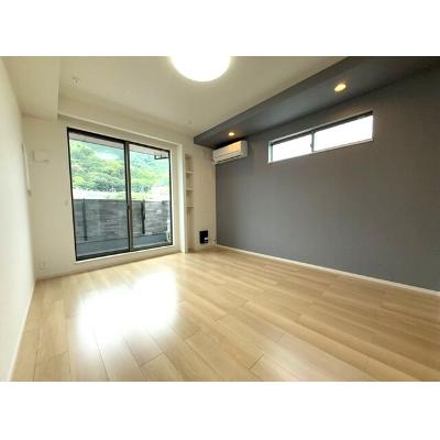 ヒカルサ京都山科大宅 306【管理NO：1-027881101-03060】 ★家具家電は申し込み後に搬入します★の物件写真2
