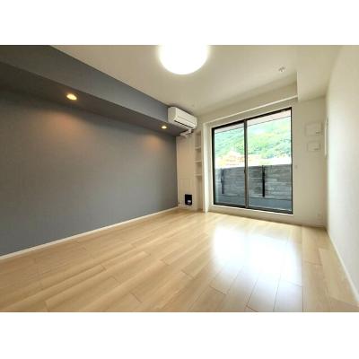 ヒカルサ京都山科大宅 305【管理NO：1-027881101-03050】 ★家具家電は申し込み後に搬入します★の物件写真2