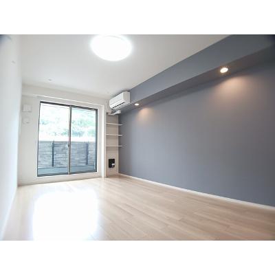 ヒカルサ京都山科大宅 303【管理NO：1-027881101-03030】 ★家具家電は申し込み後に搬入します★の物件写真2