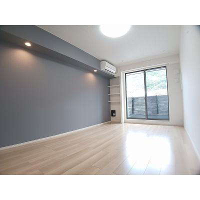 ヒカルサ京都山科大宅 204【管理NO：1-027881101-02040】 ★家具家電は申し込み後に搬入します★の物件写真2
