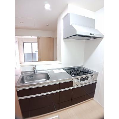プリムローズⅡ 106【管理NO：1-022448301-01050】 ★家具家電は申し込み後に搬入しますの物件写真3