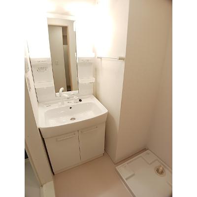 ロ・ピュール 101【管理NO：1-018472801-01010】 ★家具家電は申し込み後に搬入しますの物件写真6