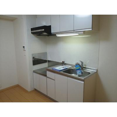 カランサ 302【管理NO：1-016018801-03020】 ★家具家電は申し込み後に搬入します 2026年07月中旬入居可能の物件写真3