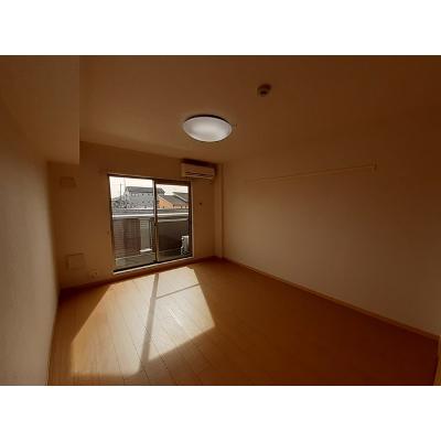 アベニュー 302【管理NO：1-015093501-03020】 ★家具家電は申し込み後に搬入します 2026年07月下旬入居可能の物件写真2