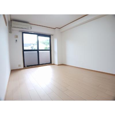 グランツェントＢ 206【管理NO：1-012404302-02050】 ★家具家電は申し込み後に搬入しますの物件写真2