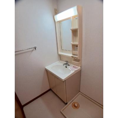 ヴィーノ・ドルチェ 202【管理NO：1-010046601-02020】 ★家具家電は申し込み後に搬入しますの物件写真6