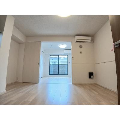 ヒカルサ尼崎神崎町 205【管理NO：1-028236601-02050】 ★家具家電は申し込み後に搬入します★の物件写真2