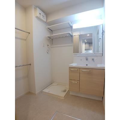 リヴァーサイド　ヴィラ 203【管理NO：1-027670301-02030】 ★家具家電は申し込み後に搬入しますの物件写真6