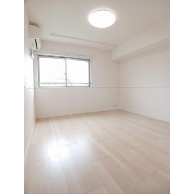 アーバンリオグランデ池田 202【管理NO：1-027048501-02020】 ★家具家電は申し込み後に搬入しますの物件写真2