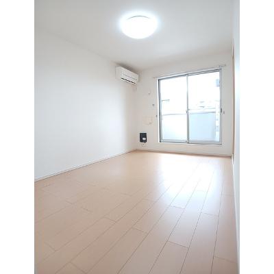 ジャルダン　ブルーⅠ 205【管理NO：1-018260601-02040】 ★家具家電は申し込み後に搬入しますの物件写真2