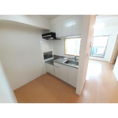 ロータス 202【管理NO：1-018102601-02020】 ★家具家電は申し込み後に搬入します★の物件写真3