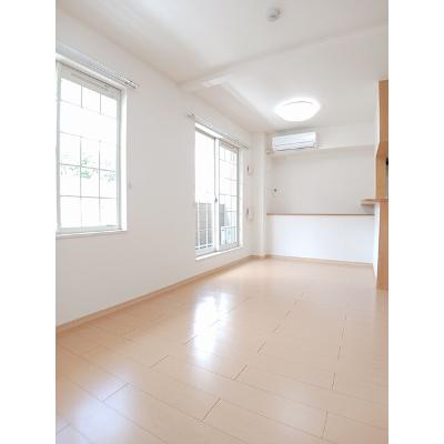 プロムナード笹部 206【管理NO：1-015544401-02050】 ★家具家電は申し込み後に搬入しますの物件写真2