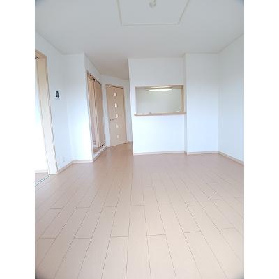 サンウィングスⅡ 206【管理NO：1-013225601-02050】 ★家具家電は申し込み後に搬入しますの物件写真2