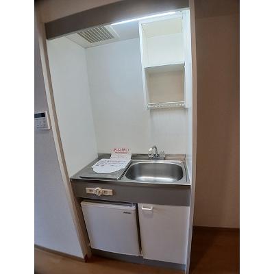 パールレジデンスⅡ 305【管理NO：1-009535801-03040】 ★家具家電は申し込み後に搬入します★の物件写真3