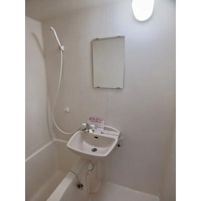 パールレジデンスⅡ 301【管理NO：1-009535801-03010】 ★家具家電は申し込み後に搬入します★の物件写真6