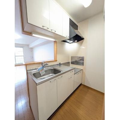 マロングレイス 201【管理NO：1-014245801-02010】 ★家具家電は申し込み後に搬入します 2026年07月下旬入居可能の物件写真3