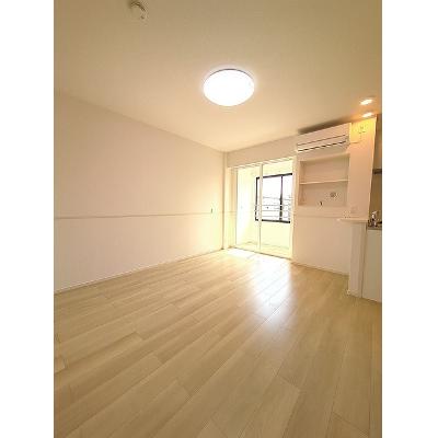 シェルエトワール 202【管理NO：1-028529901-02020】 ★家具家電は申し込み後に搬入します★ ★2026年10月下旬入居可能★の物件写真2
