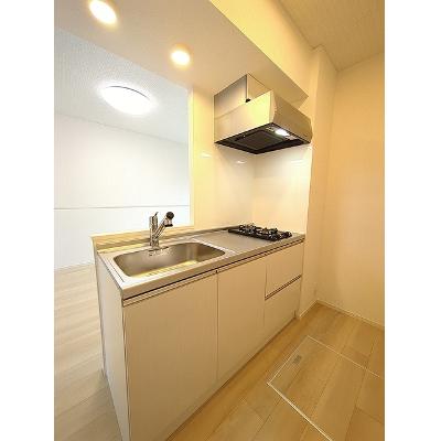シェルエトワール 102【管理NO：1-028529901-01020】 ★家具家電は申し込み後に搬入します★ ★2026年10月下旬入居可能★の物件写真3