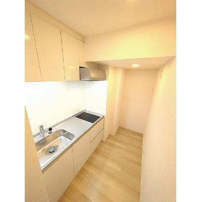 ヒカルサ神戸垂水山手 304【管理NO：1-028341301-03040】 ★家具家電は申し込み後に搬入します★の物件写真3