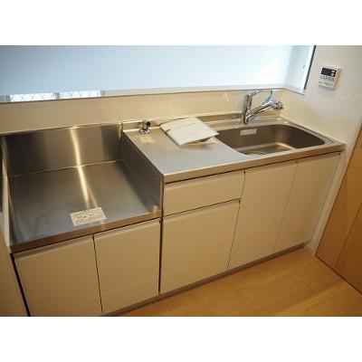 カーサ　セレーナＢ 103【管理NO：1-021238802-01030】 ★家具家電は申し込み後に搬入します 2026年08月中旬入居可能の物件写真3