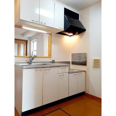 マロングレイス 102【管理NO：1-014245801-01020】 ★家具家電は申し込み後に搬入します 2026年07月下旬入居可能の物件写真3